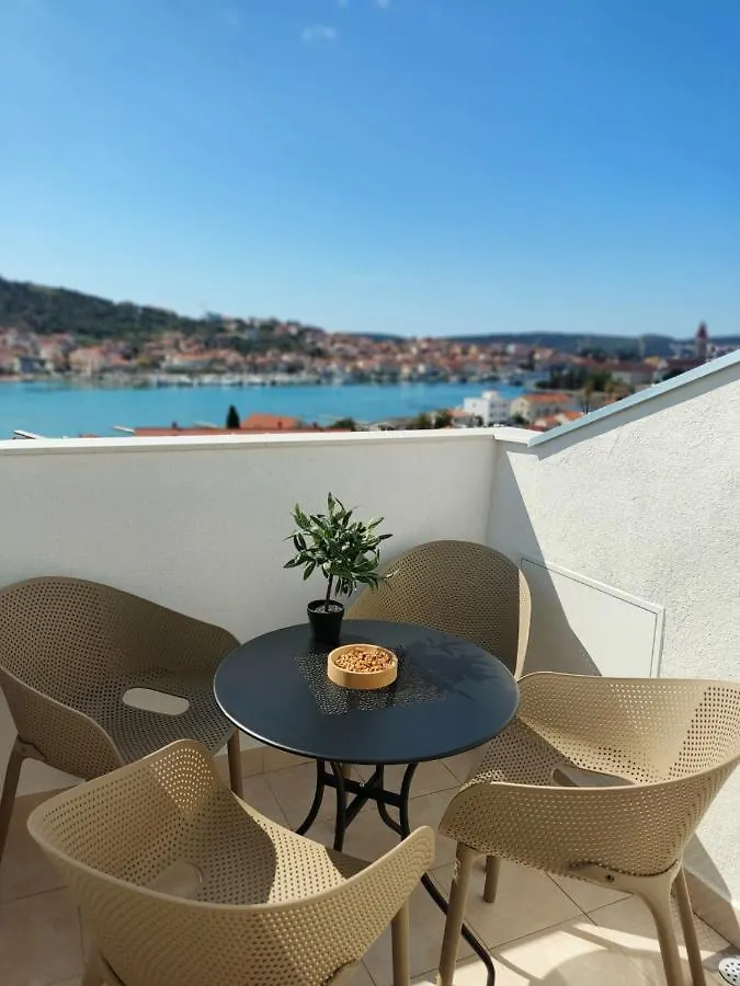 Sunset View Apartment - Cozy Apartment With Stunning Panoramic View Trogir