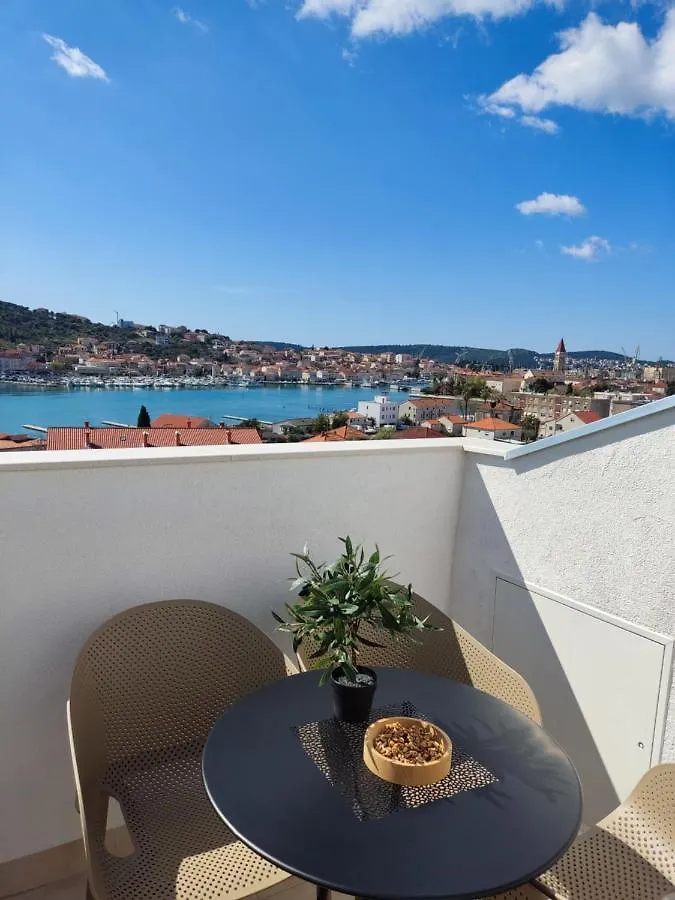 Sunset View Apartment - Cozy Apartment With Stunning Panoramic View Trogir