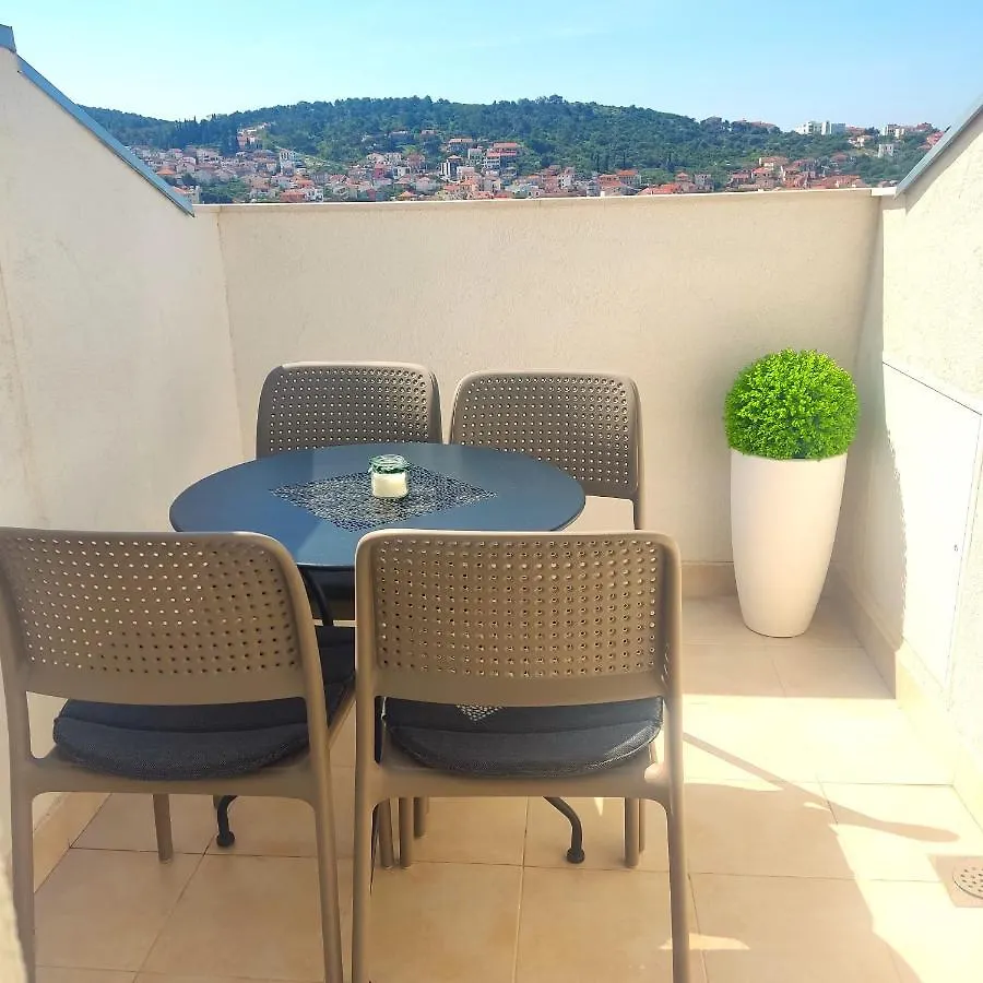 Sunset View Apartment - Cozy Apartment With Stunning Panoramic View Trogir
