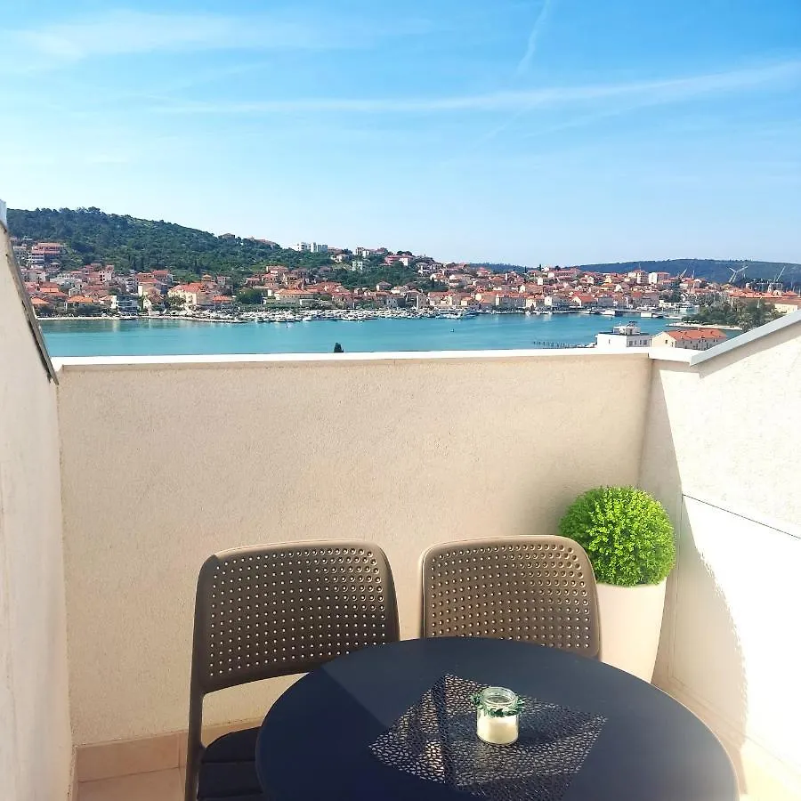 Sunset View Apartment - Cozy Apartment With Stunning Panoramic View Trogir
